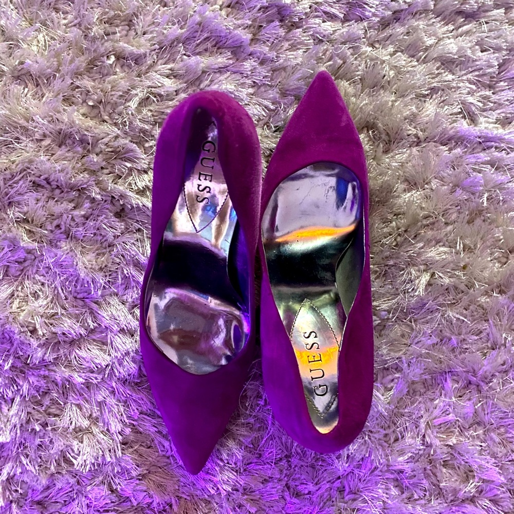Size 9 Guess Fuchsia Stilettos